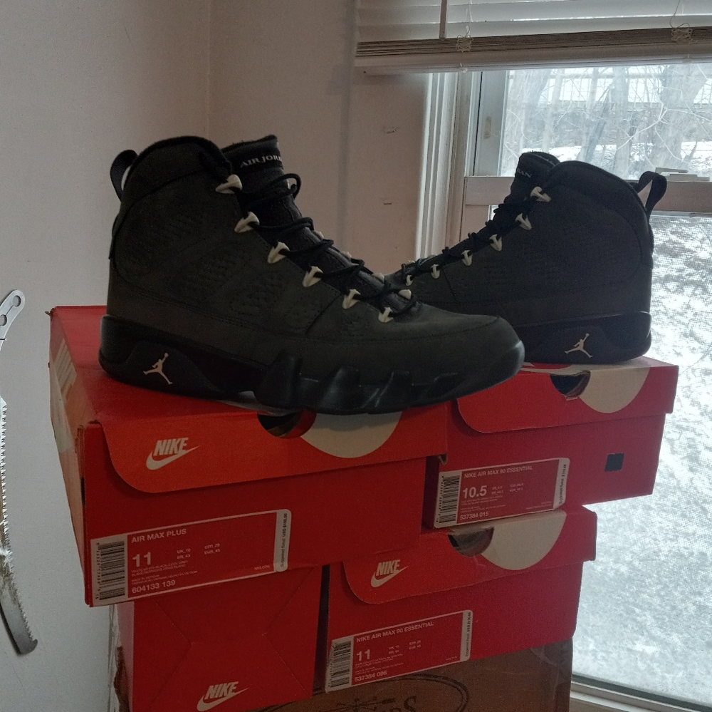 Jordan 9s